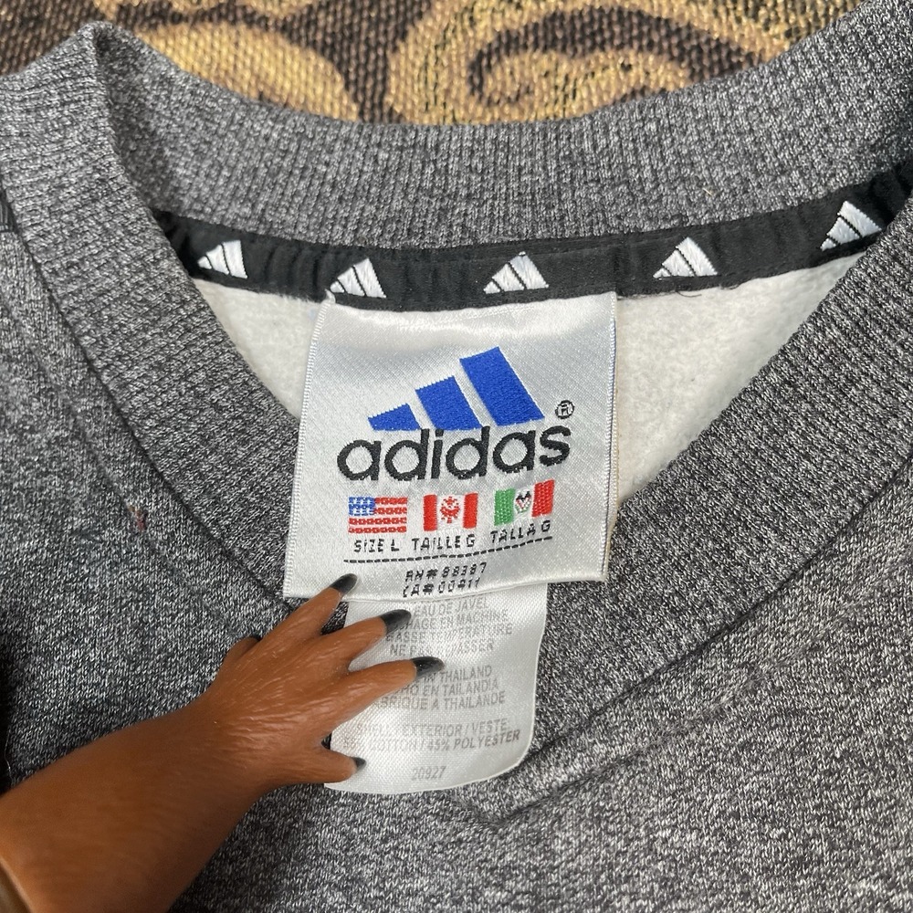 Vtg Adidas Women's Gray V Neck Pullover Sweatshirt Black Logo Size Large Boxy - Picture 3 of 9